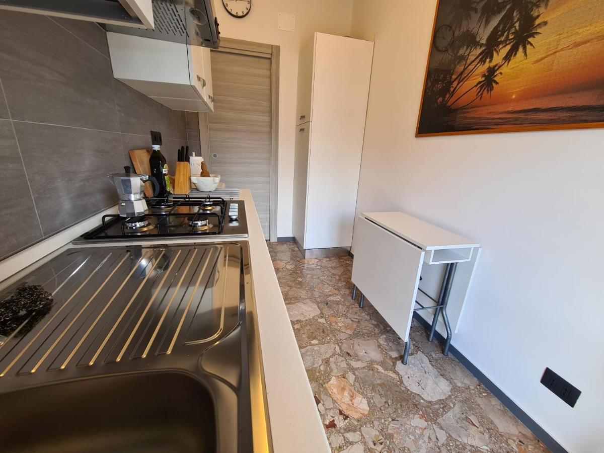 Quando Il Mare Suona By Portofinovacanze Apartment Рапало Екстериор снимка